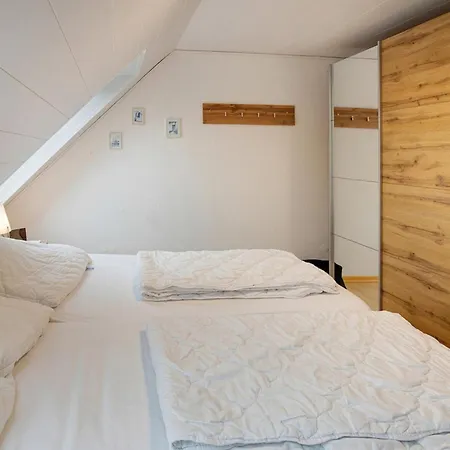 Deichblick Holiday home Dornum